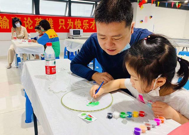 中国江苏网|欢乐过“六一”江心洲洲岛儿童乐翻天