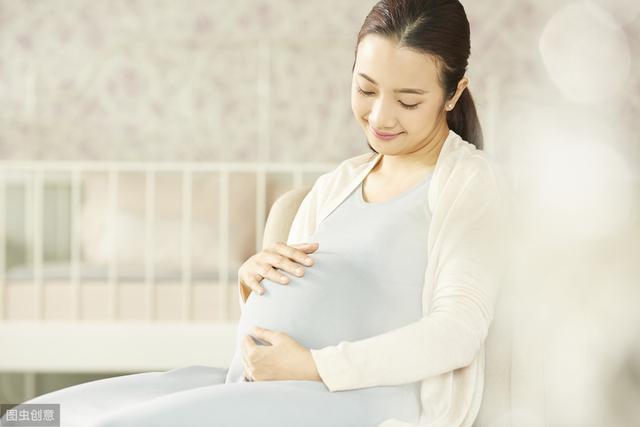 你的育儿经|最瘦产妇跳舞视频爆火，网友：如此苗条身材绝对不是待产孕妇