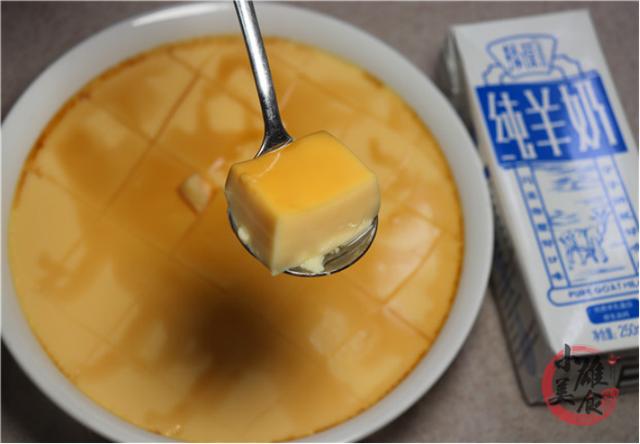 蒸鸡蛋羹时，加“它”不加水，口感比豆腐脑嫩，营养还翻倍