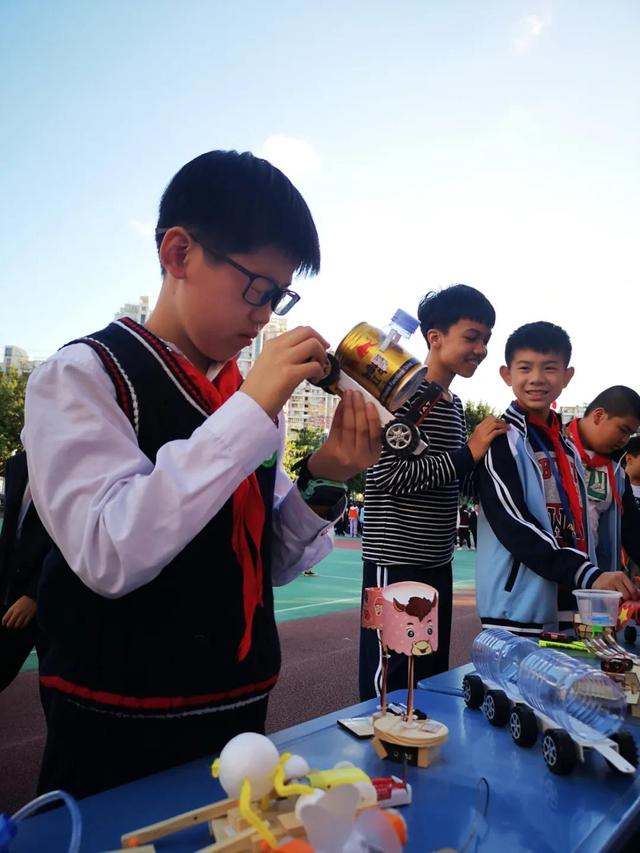 满满黑科技！晋安这所小学举行校园科技节活动