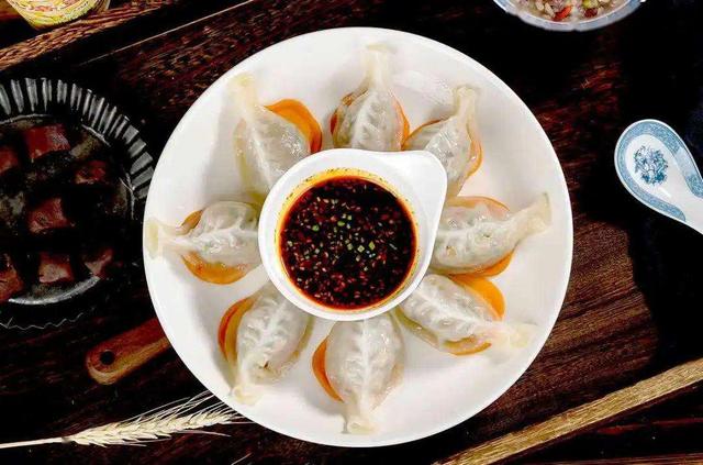 冷天吃它正合适，咬一口唇齿留香，比吃肉还过瘾，营养美味又解馋