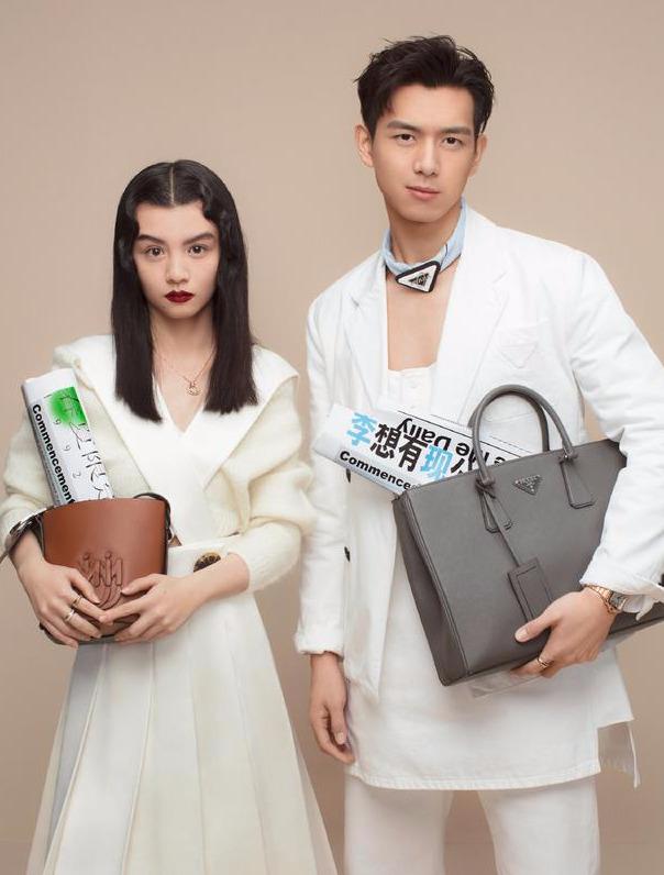 【时尚探究社】李现春夏同框，白西装、白裙子，真是CP感爆棚