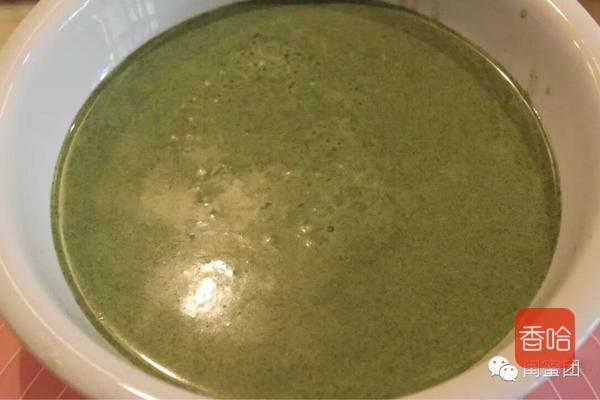 少女心系列！好吃到流泪的抹茶草莓千层蛋糕，免烤箱零失败