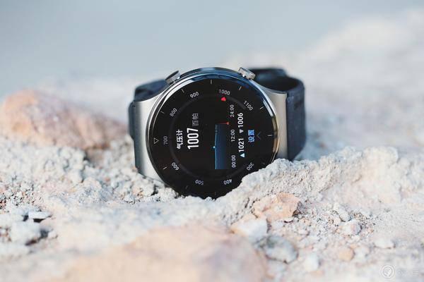 HUAWEI WATCH GT 2 Pro：独具气质，更具专业