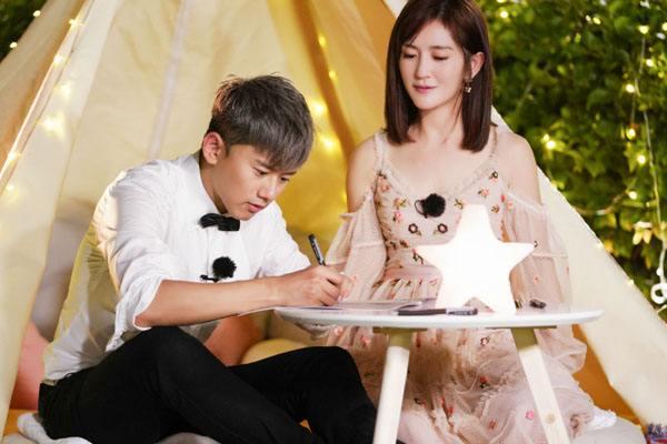 [fun娱乐]《妻子4》曝光嘉宾名单，张馨予加入，第五对颜值爆表