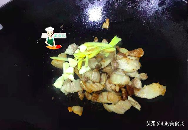 天冷了，炖上一锅这美味，营养又美味，大人孩子都爱吃，温暖过冬