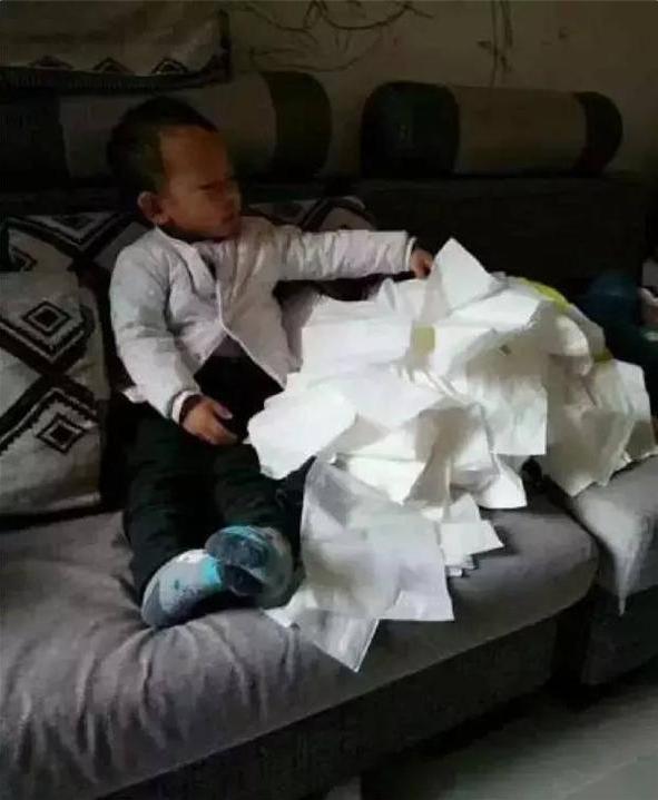 #超级宝妈#“孩子是天赐的礼物”？看完这6张照片后，宝妈：我能退货吗？