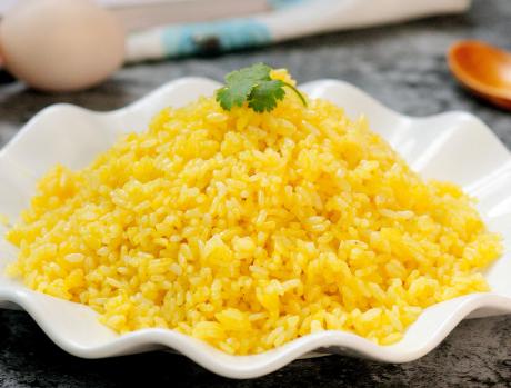 大米饭|做蛋炒饭，先炒鸡蛋是不对的，学会正确做法，米饭粒粒分明还金黄