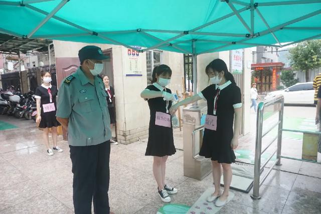 你的育儿经|全力以“复”静待尔归——南平市建阳区水东幼儿园开展疫情防控演练