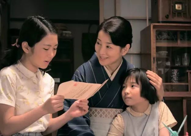 #暖先生格调#“你后悔帮女儿带娃吗？”姥姥的真实回答是......
