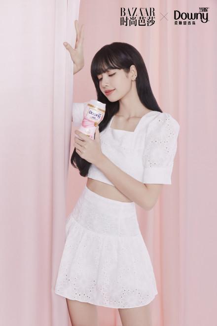 lisa受骗人美心善不追究,衣品如人品少女心爆棚,浪漫粉泰味十足|影视交流地