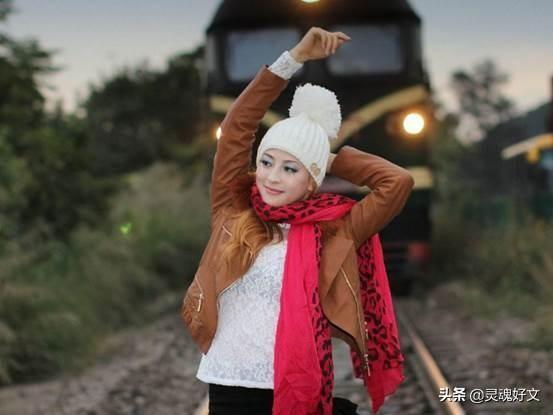 手机电脑抢不到火车票，为什么车上却很多空位？现在知道不晚