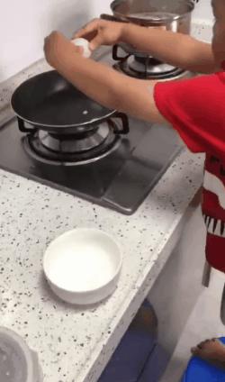 超级宝妈■爆笑！疫情期间，大型亲情翻车现场，哈哈哈