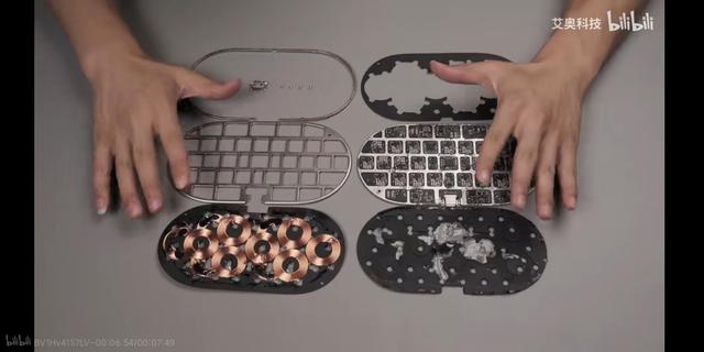 B站Up主对比小米和苹果无线充电板，前者性价比，后者猛堆料