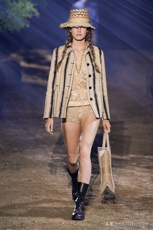 最时尚Christian Dior 2020春夏系列-贴近自然的森林秀