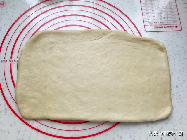 葡萄干|面包新手必学的大列巴，满满果仁，越嚼越香，健康美味好吃不长肉