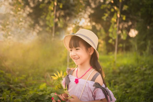 「你的育儿经」孩子自私不愿意分享，其实是“物权意识”作怪，家长别误解孩子