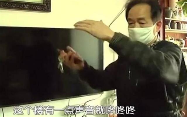 你的育儿经：熊孩子天天在家跑跳，楼下吵得睡不着，孩子父母：我们孩子管不了