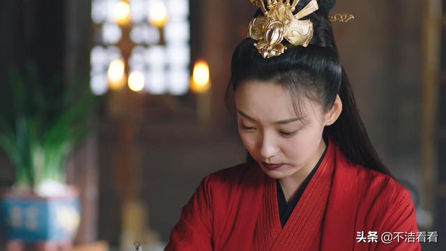 多拉不懂A梦|《暮白首》墨幻神出鬼没、武功高强，为何容夙能够重创她？