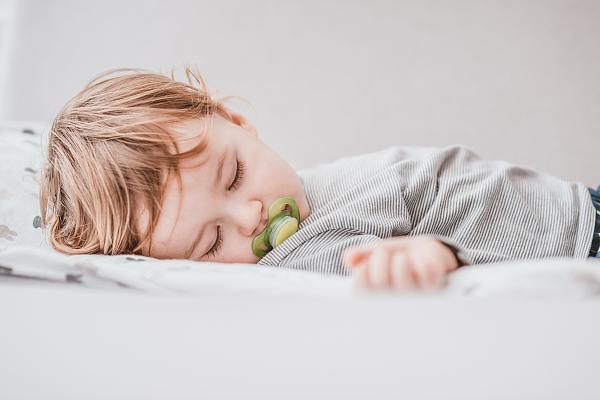 宝宝|学会这几招，轻松解决宝宝睡眠问题