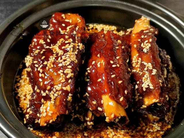 做排骨，有人先焯水，有人直接下锅，做法不同区别大，教正确做法