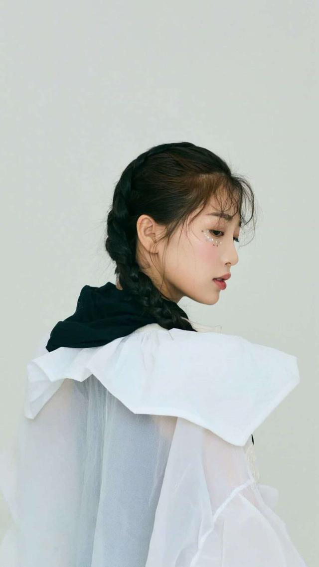 『超级宝妈』岁月的痕迹爬上她们的脸庞，唯独留下了慈祥和对子女无限的留恋！