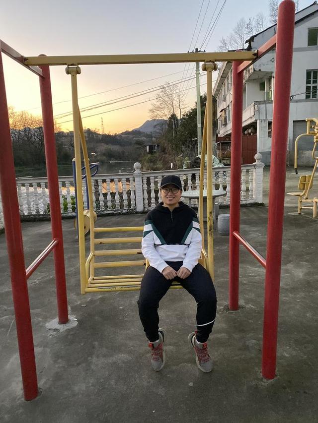 【你的育儿经】居家体育课?|五个居家趣味游戏，运动让家庭更和谐了