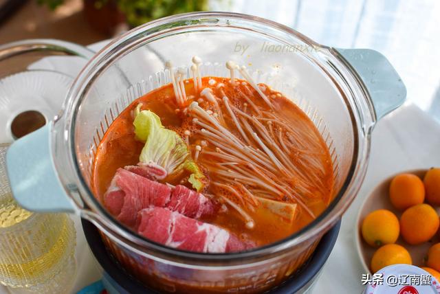 50岁阿姨一个人的午饭，不进厨房就搞定，朋友圈：真会生活