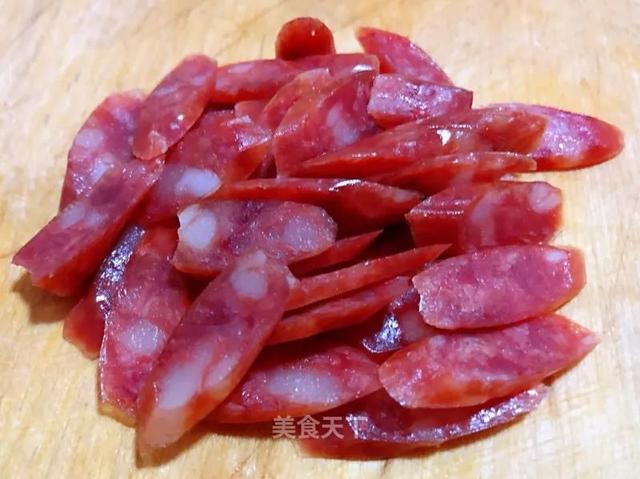 变着花样吃腊肠！醇厚浓郁，越嚼越香！还是小时候熟悉的味道