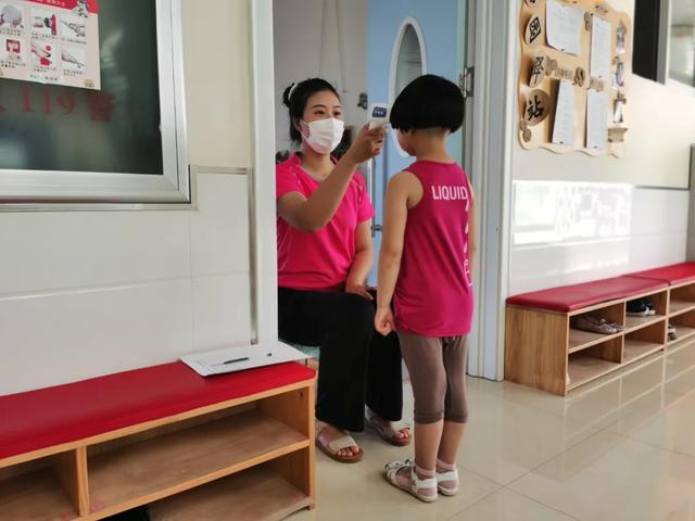 爱心总动员|不负时光 重燃希望 丨 文圣路(主园)幼儿复园一日生活纪实