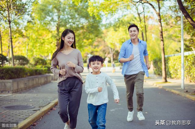 你的育儿经|孩子不是父母的附属品,会示弱的父母,才能教育出独立思考的孩子