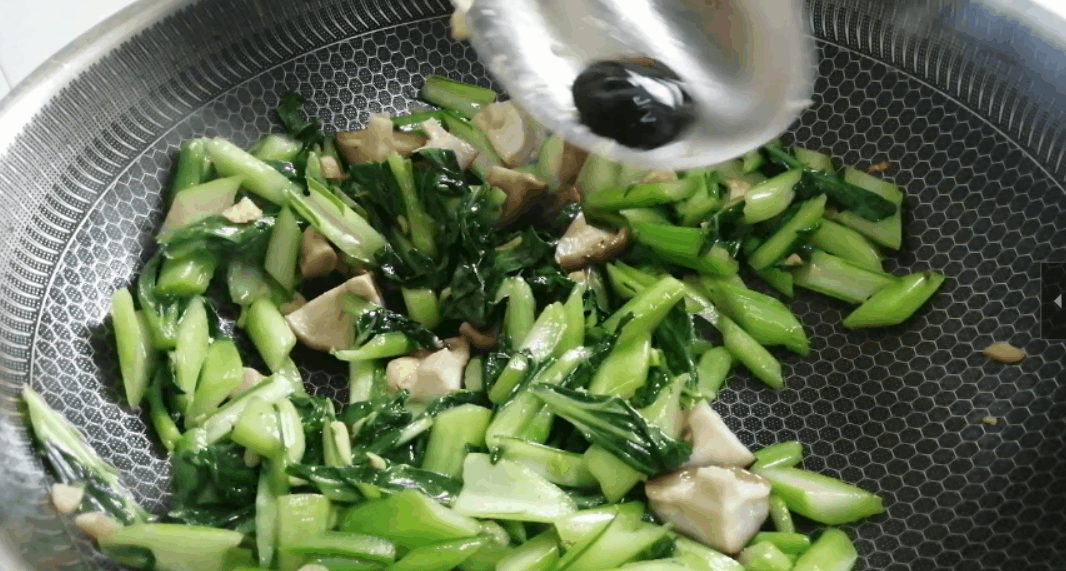 吃了不长肉的清淡菜，掌握好步骤，只需3样调味，也能做出美味