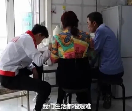 全家挤7㎡铁皮屋,从小捡废品,“鞋匠的女儿”成了奥运冠军
