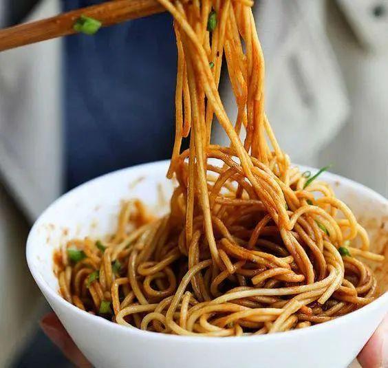 这天气，不多吃点都对不起哆嗦的手