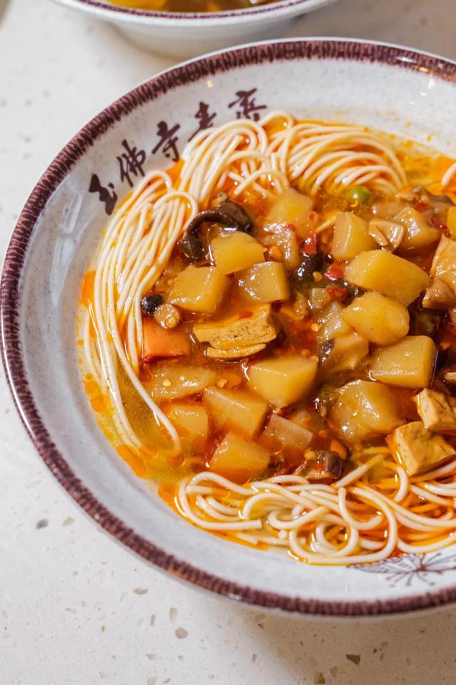 人间难得一遇的美味，竟还能藏在普陀这里……