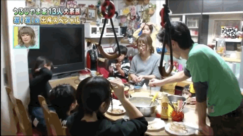 一路向北@结婚20年生11个娃！41岁妈妈带娃日常：5:00起床，0:50睡觉，有时只睡2小时.....
