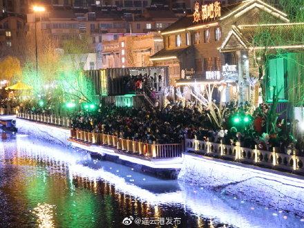 元宵节,灯光扮靓盐河巷