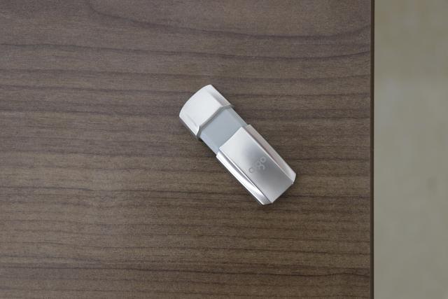 固态U盘怎么选？种草爱国者这一款：价格不贵，速度贼快