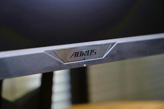 6999元的最强小金刚！AORUS FI27Q-X 240雕皇机电竞显示器评测