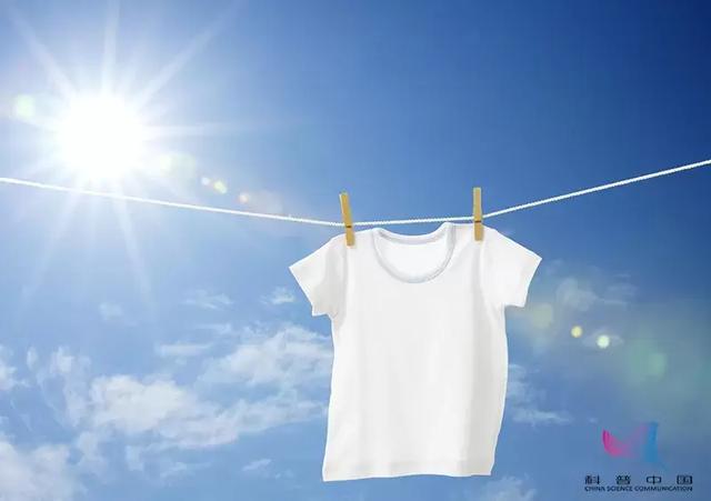 衣服|白色衣服总是发黄、洗不干净？教你一招，洗完和新的一样