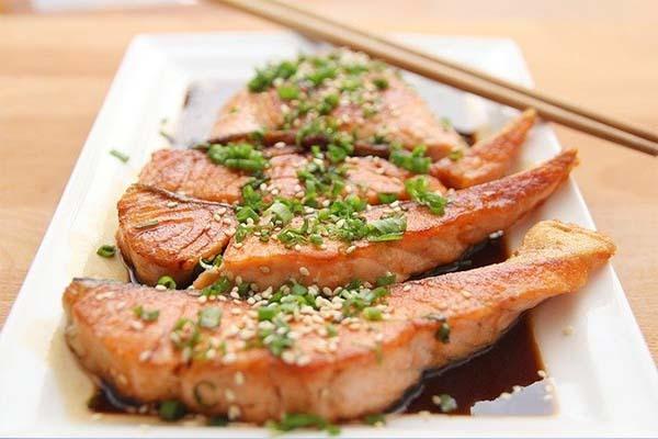 你的育儿经■哺乳期间什么不能吃？3大类食物要注意！