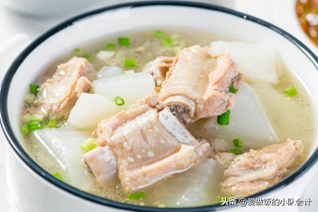 在家做排骨，记住“1挑2放3窍门”，肉嫩不柴味道香，很实用