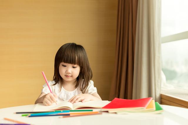 伐木累|妈妈咆哮式陪娃激怒邻居，8步学会高质量陪写作业，从此母慈子孝