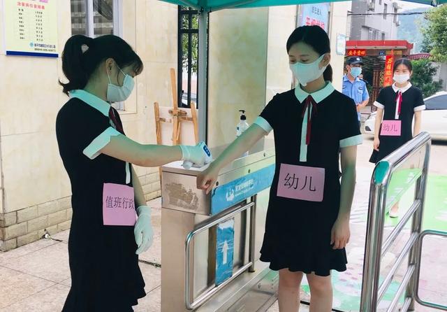你的育儿经|全力以“复”静待尔归——南平市建阳区水东幼儿园开展疫情防控演练