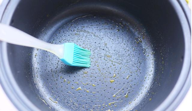 电饭锅也能做卤味？赶紧学会给家人做，解馋小零食