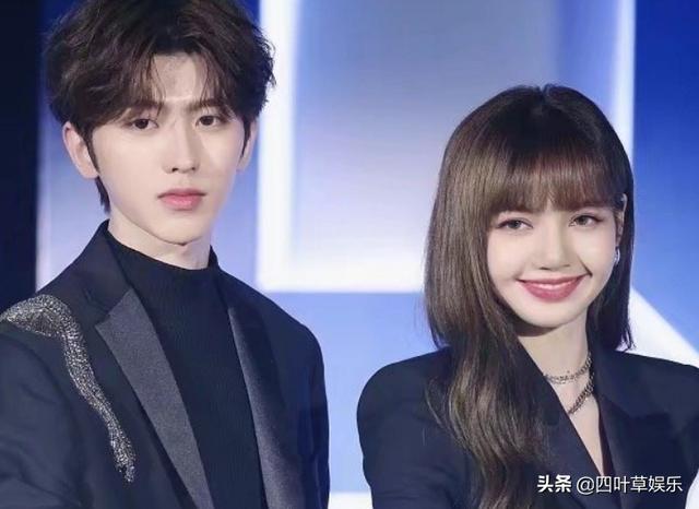 影视交流地：lisa隔空教学舞蹈，看到她身后的背景墙时，粉丝团都不淡定了