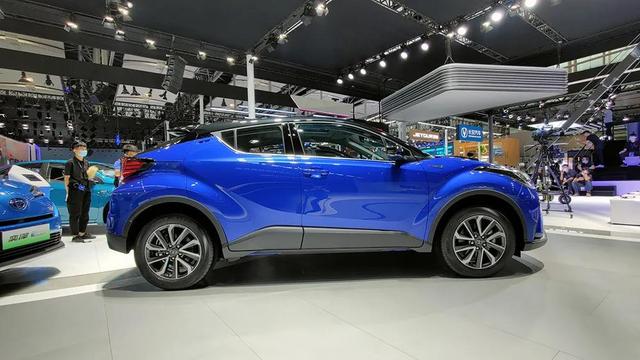 继RAV4/汉兰达之后，丰田又出了两款超省油SUV