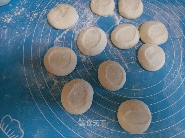 薄如蝉翼的春饼，卷肉卷菜都好吃！