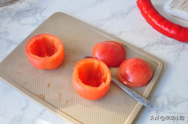 西红柿这样做，味道真的很独特，孩子挑食的，可以试一试