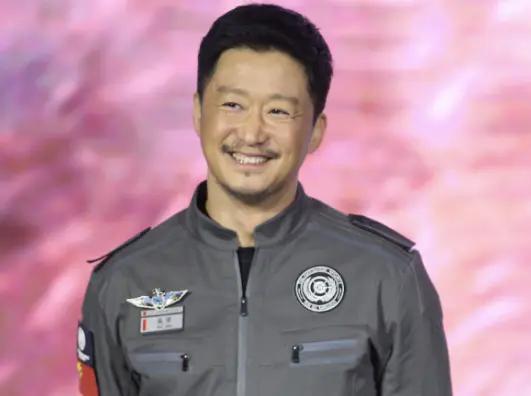 被“央视”点名表扬的4位明星,个个才貌双全,你最喜欢哪一位?|影视交流地